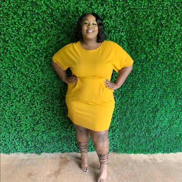 PLUS MUSTARD DRESS - Picture 2 of 2